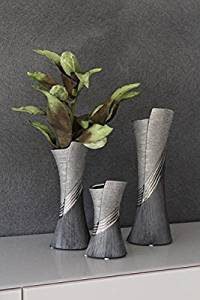 Moderne Vasen